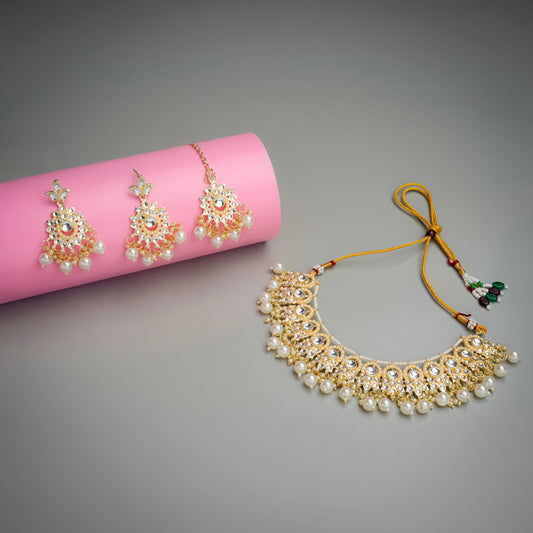 Gold Plated Kundan and Pearl Necklace Choker set for Women with Maangtika & Earrings .