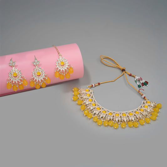 Gold Plated Kundan Stones Necklace Choker wedding Set for Women with Maangtika & Earrings .Yellow Color
