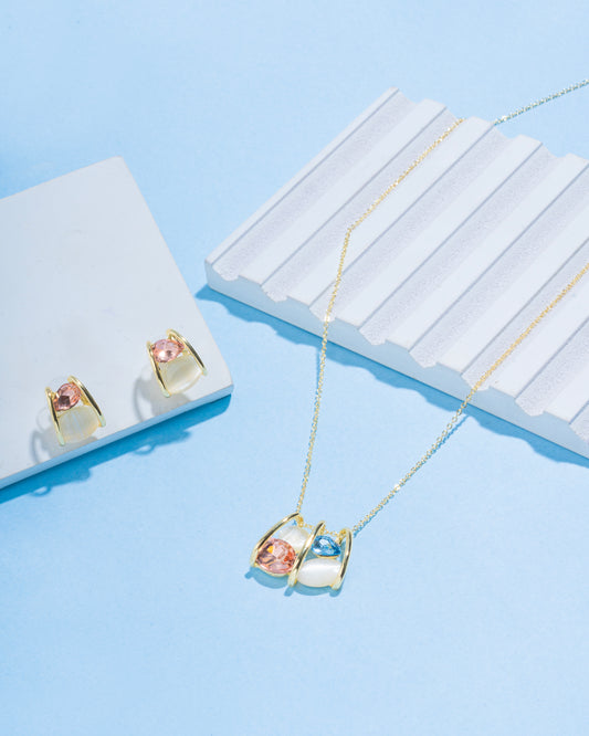 Western Stylish Trending Pendant Chain set with Earrings