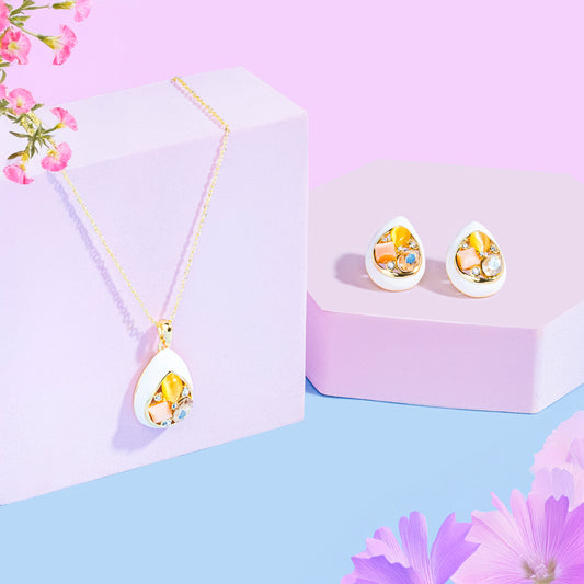 Western Stylish Trending Anti Tarnish Pendant Chain set with Earrings